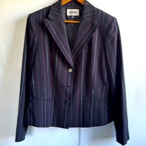 Size 10 Black with Red Stripe Kaspar Blazer